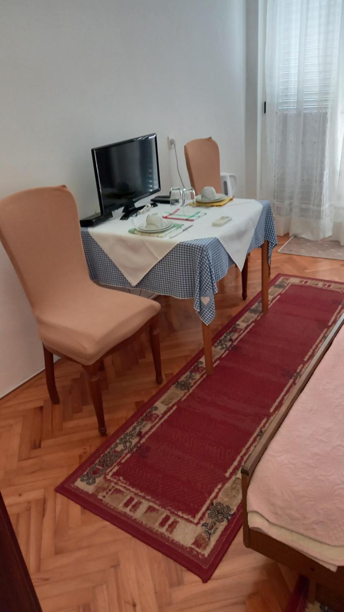 Apartments Runac 斯塔里格勒 外观 照片